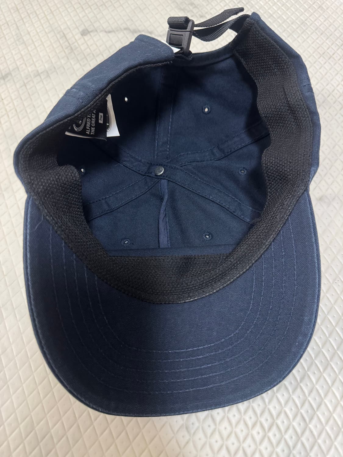 헤리티지플로스 알프레드 스티커 볼캡 네이비 팝니다 상품이미지2