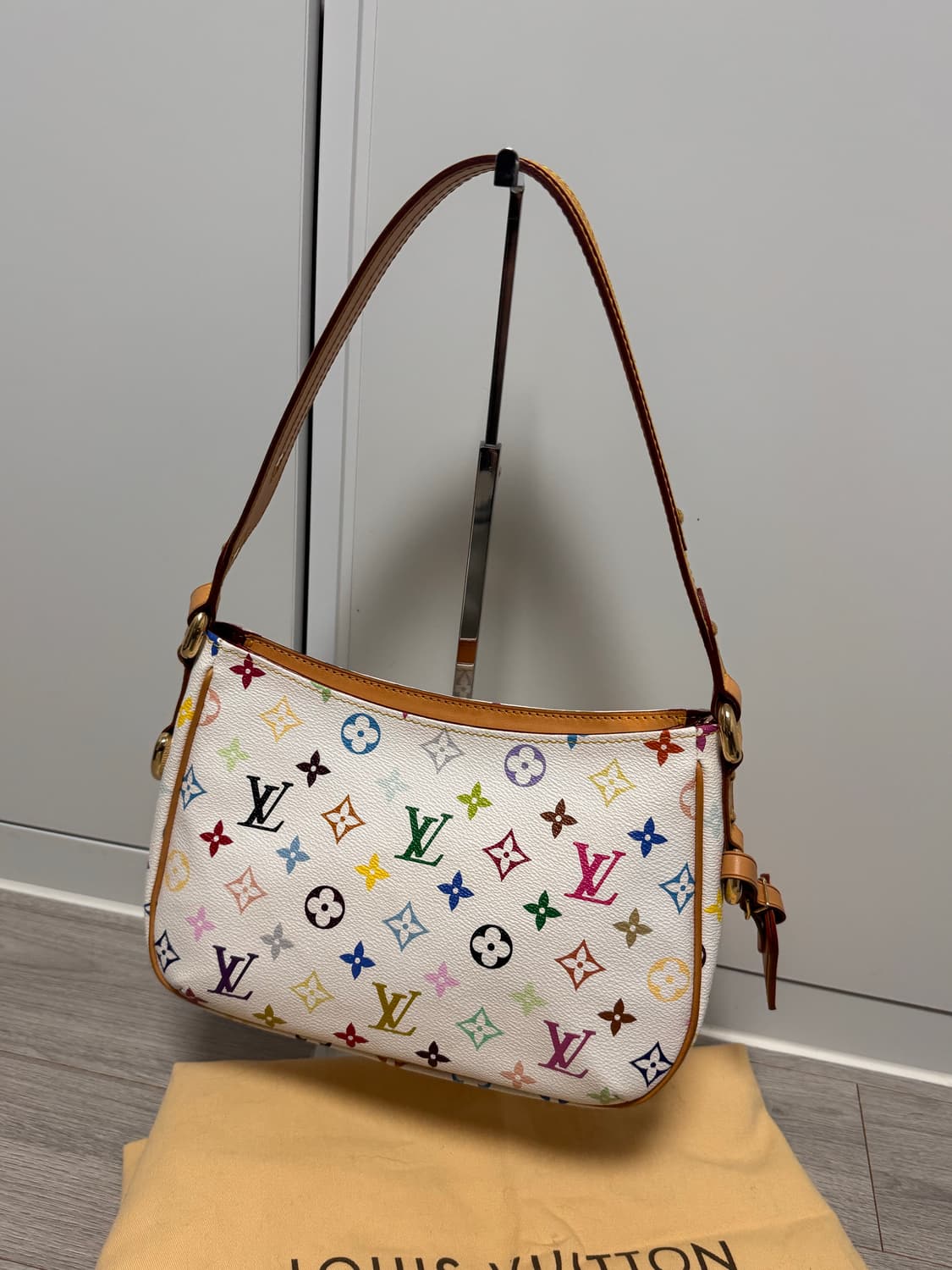 Louis Vuitton 루이비통 멀티 롯지 숄더백 상태A+ 상품이미지5