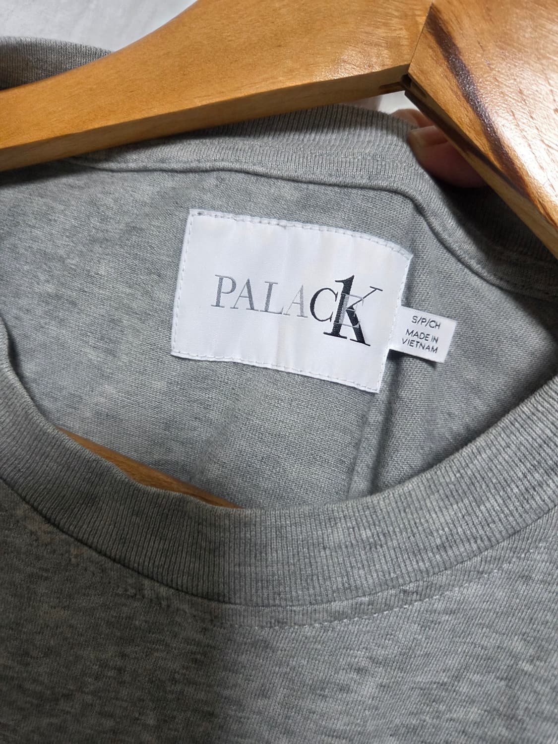 Palace × Calvin Klein 로고 티셔츠 상품이미지4
