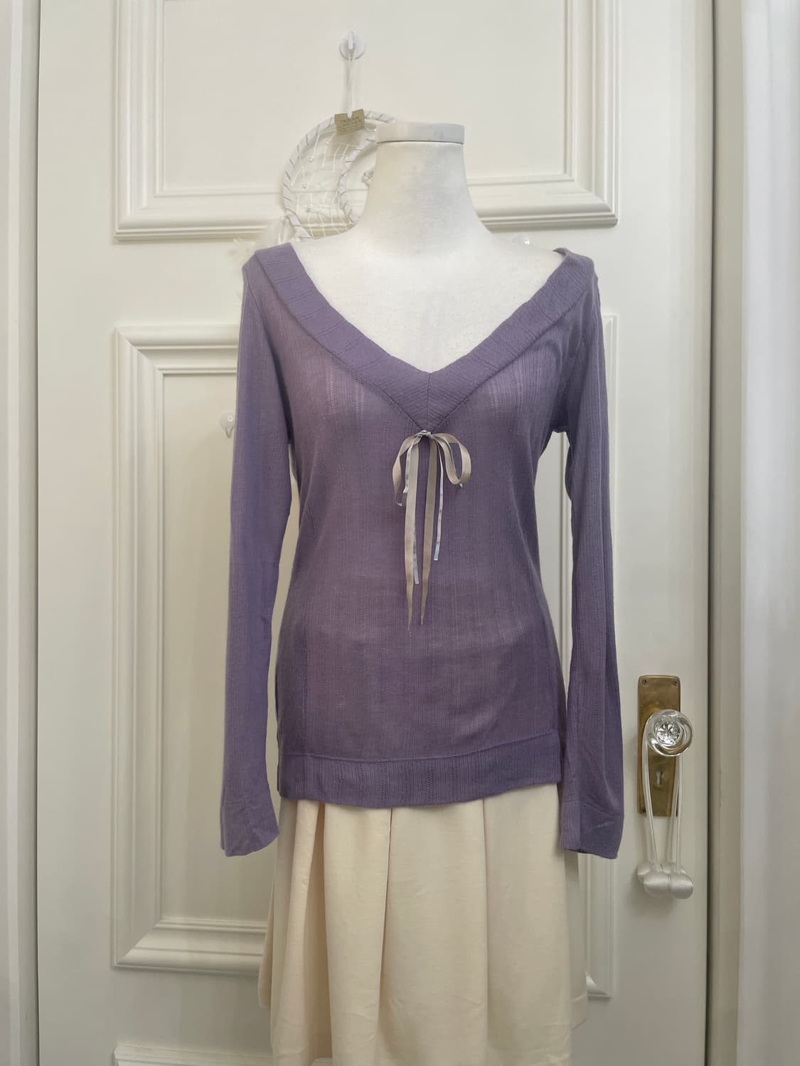 purple satin bow v-neck knit top 상품이미지1