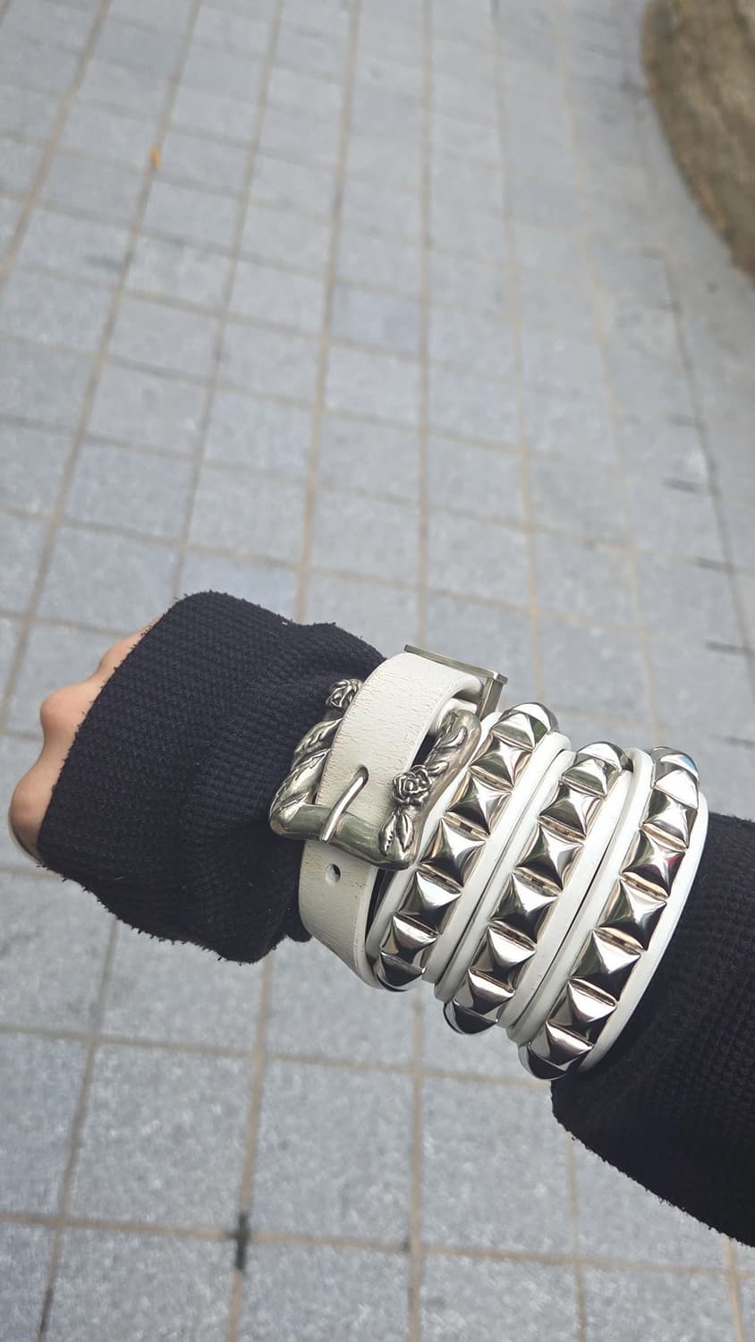 classique cloutée belt white 상품이미지2