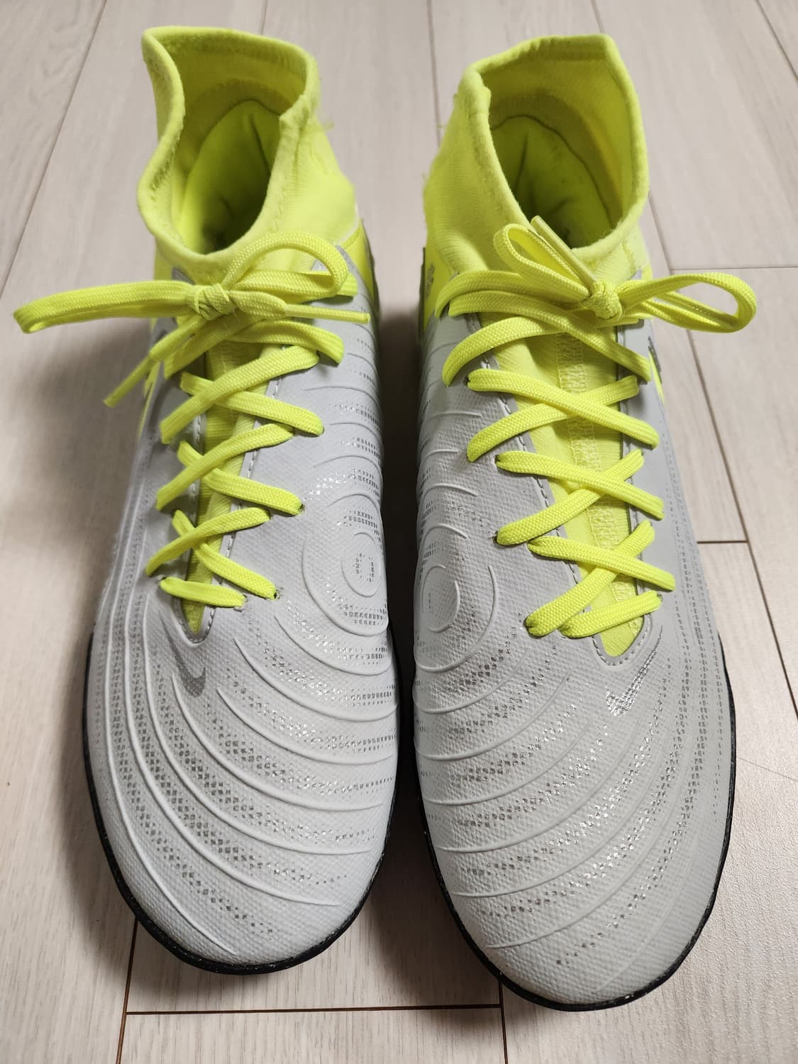 나이키 풋살화 팬텀 루나 2 아카데미 TF(FJ2566-003) 사이즈2 상품이미지3