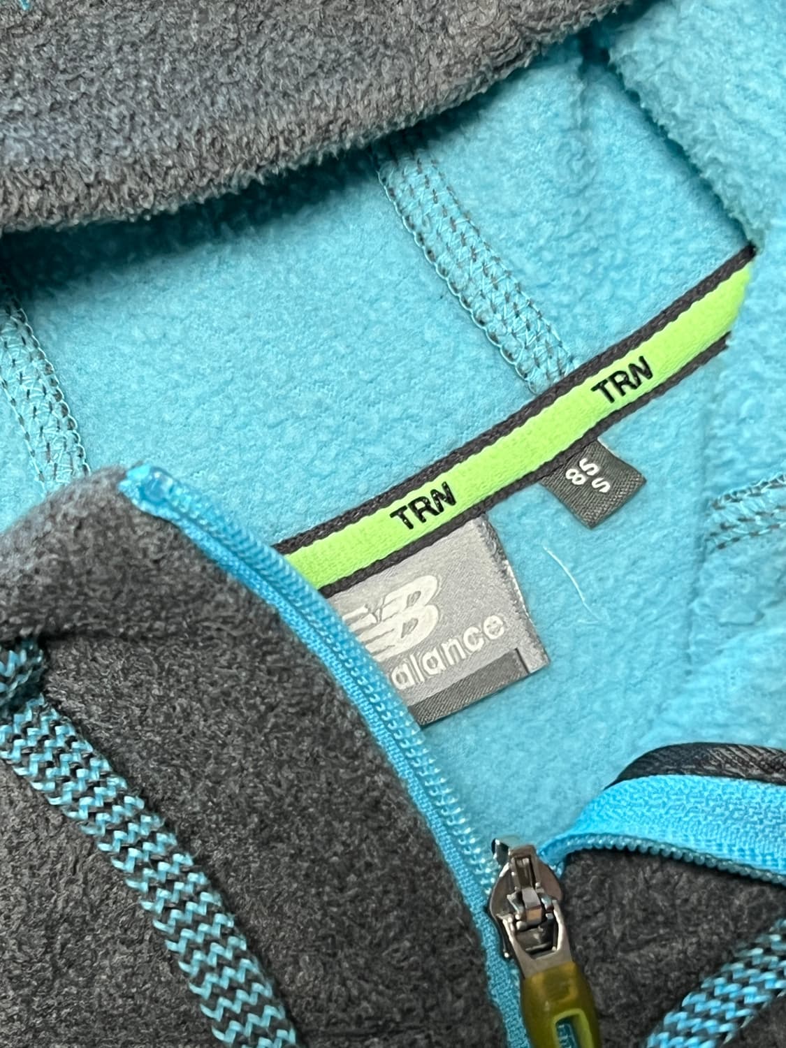 뉴발란스 풀오버 플리스 후드집업 85 S 그레이 상품이미지3