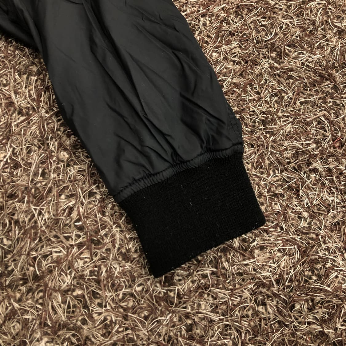 유니클로 봄버 MA-1 플라이트 항공 점퍼 상품이미지3