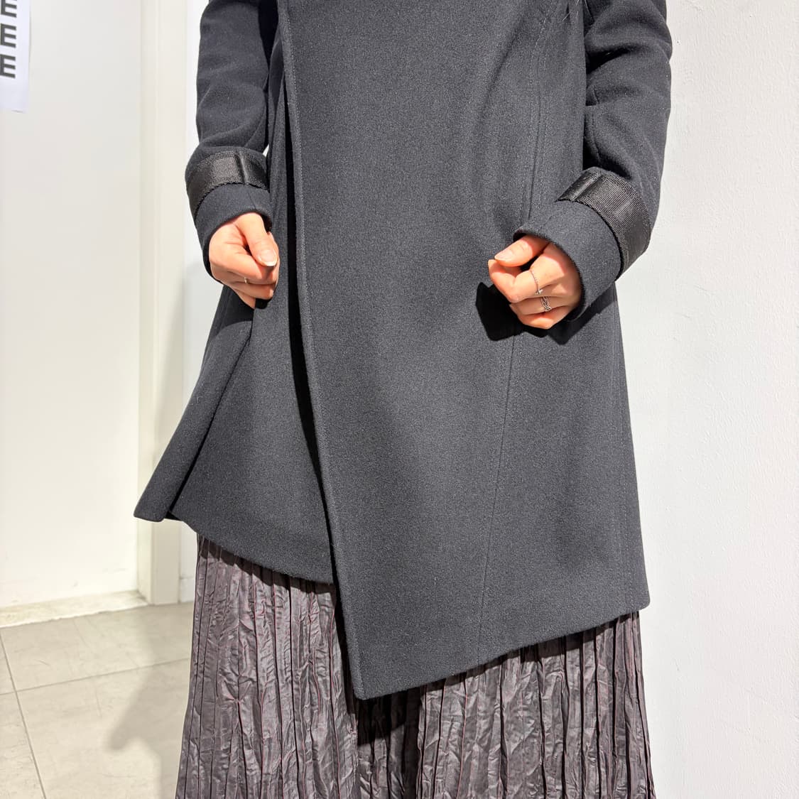 00s-10s초반 지방시 사선 밀리터리 코트 상품이미지2