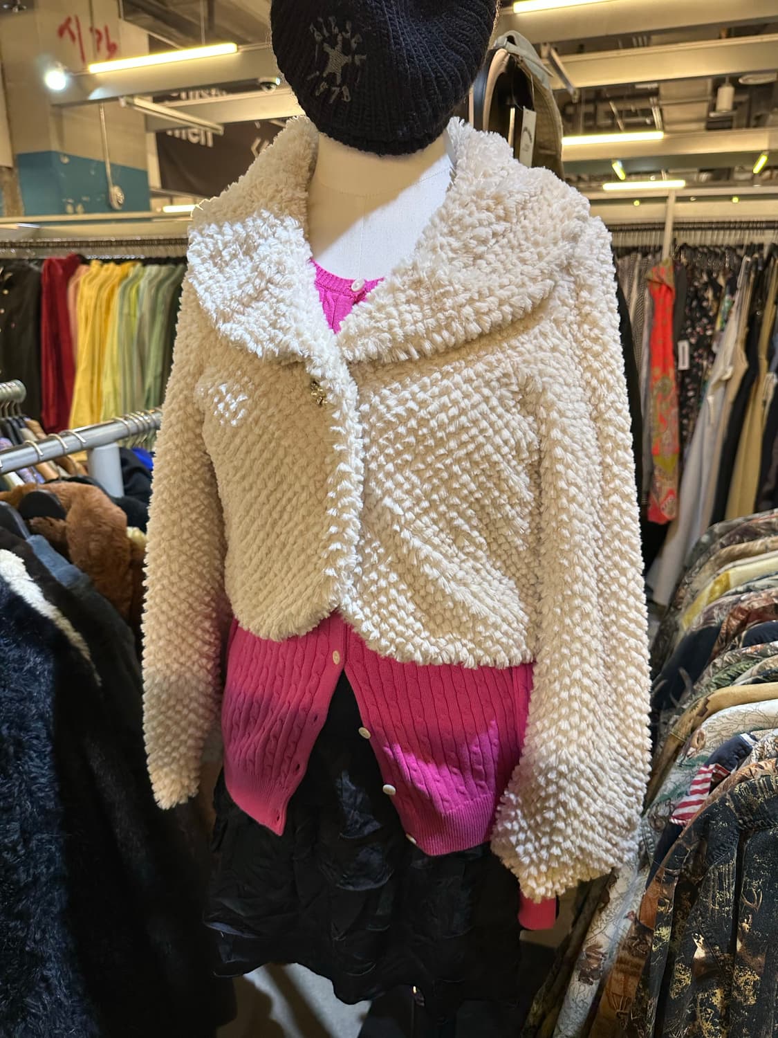 VINTAGE 빈티지 아이보리 크롭퍼자켓💯 상품이미지1