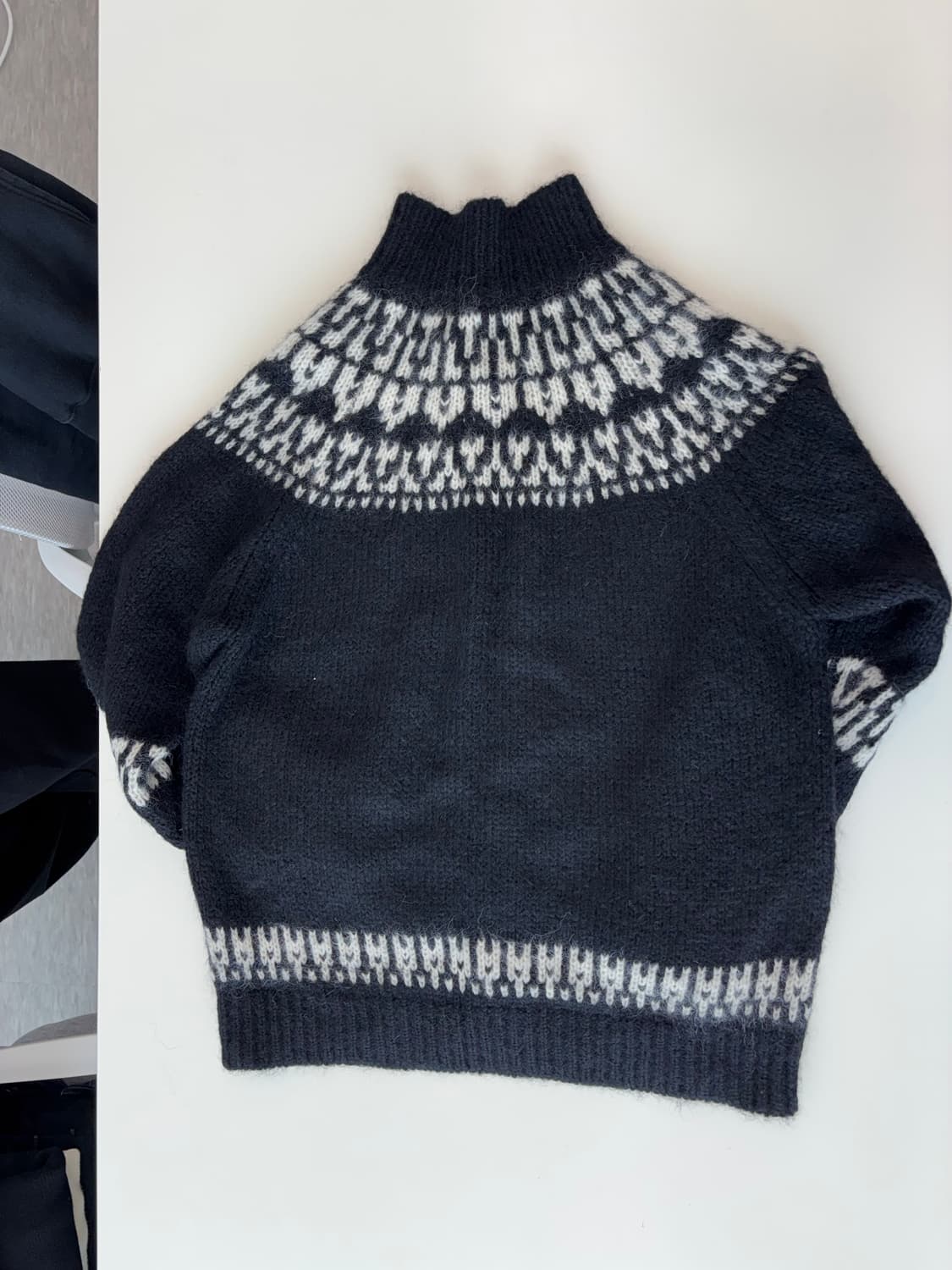 [3] 바토너 모헤어 노르딕 울가디건 니트 상품이미지2