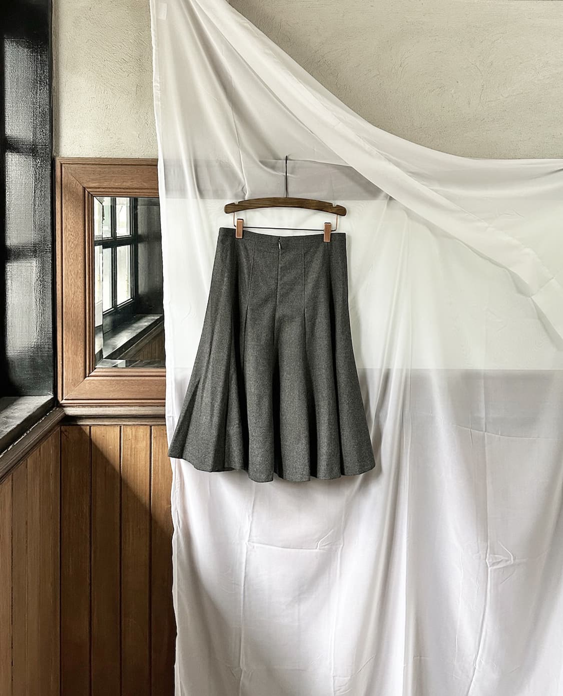 BURBERRY LONDON gray pleated skirt 상품이미지7