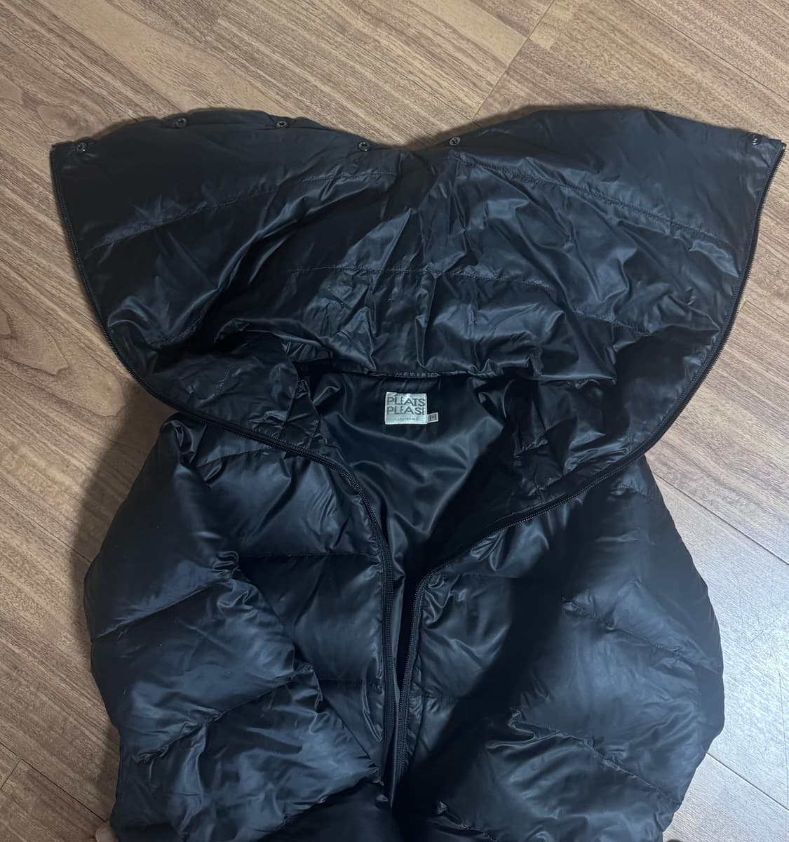 플리츠 플리즈(이세이미야케) 패딩 상품이미지2