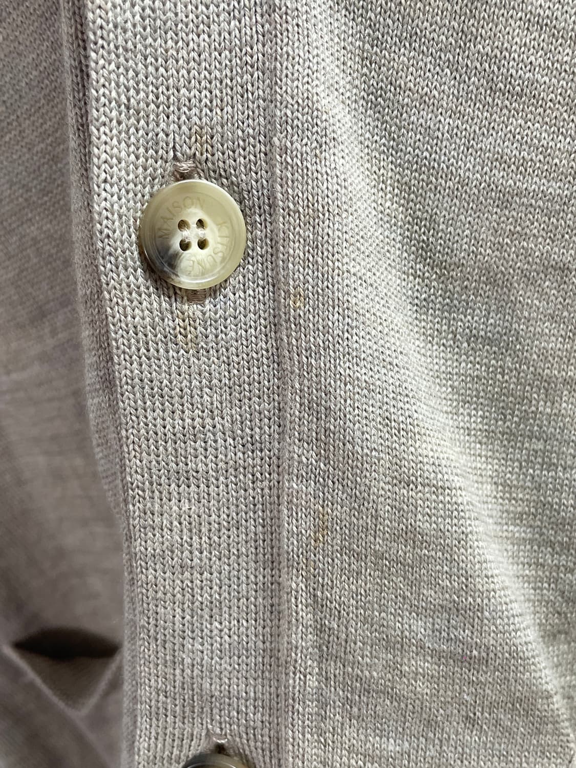 메종키츠네 폭스 브이넥 가디건 (on.149)   상품이미지5