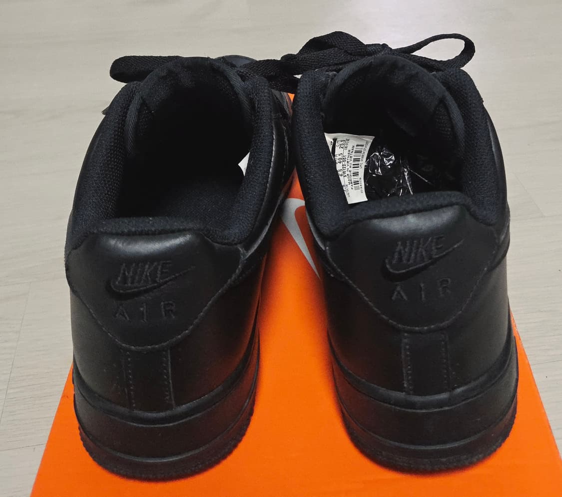 나이키 포스 로우 1 07 트리플 블랙 상품이미지5