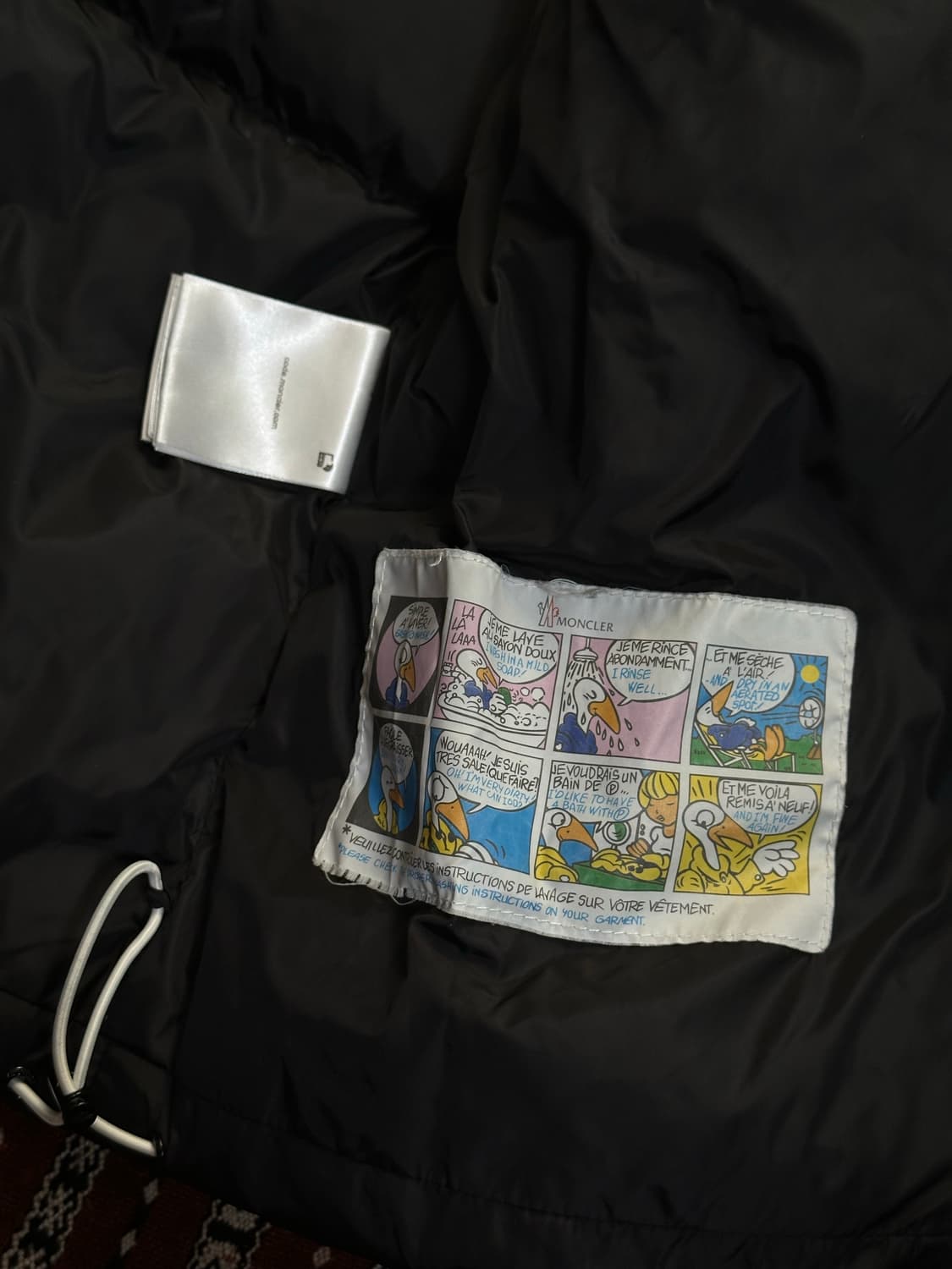 몽클레어 패딩 블랙  상품이미지4