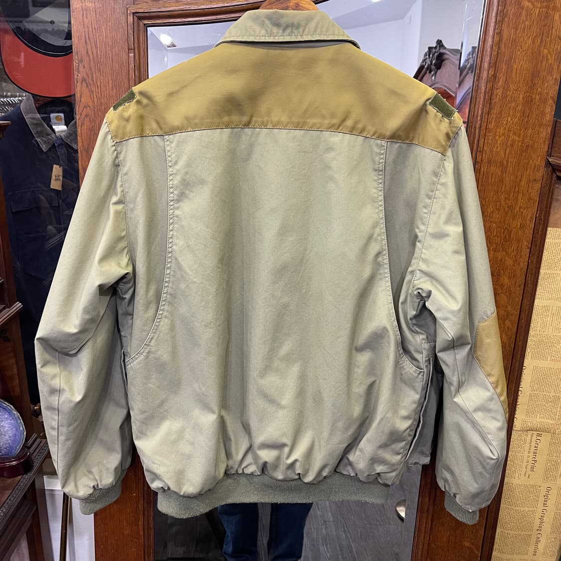 90's Taras boulba jacket 상품이미지9
