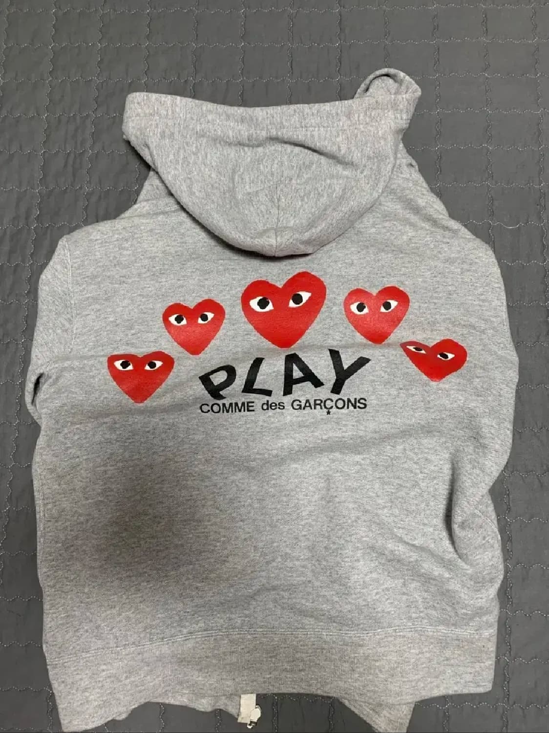 꼼데가르송 후드집업 상품이미지1