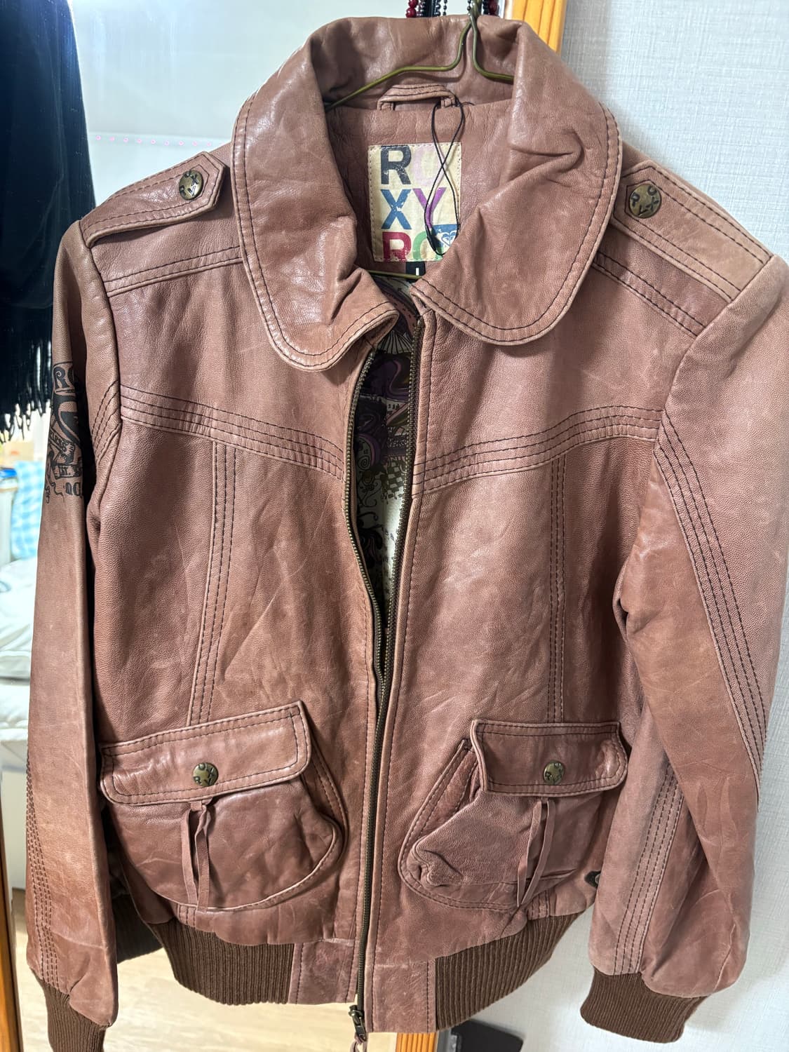 "ROXY"00's Gimmick Design Gothic Print B 상품이미지3