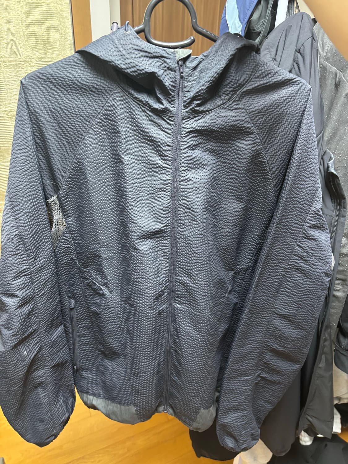 Xlim ep3 바람막이 상품이미지1