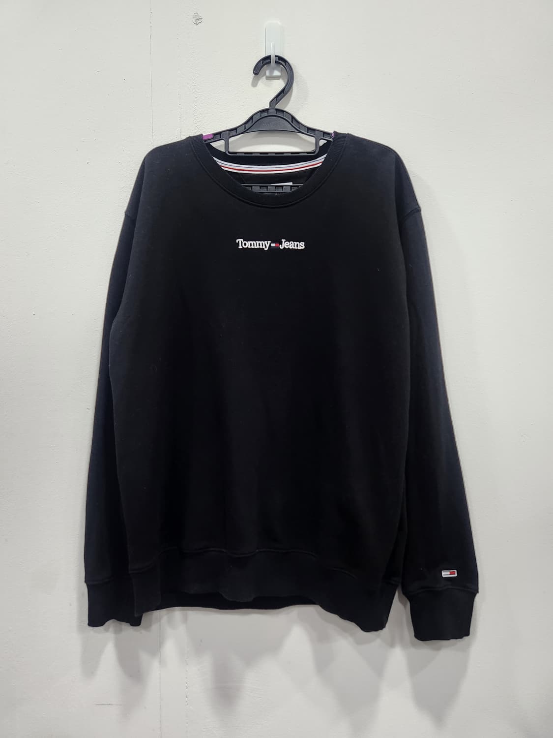 타메힐피거 타미진스 블랙 맨투맨 티셔츠 남성 100사이즈 상품이미지1