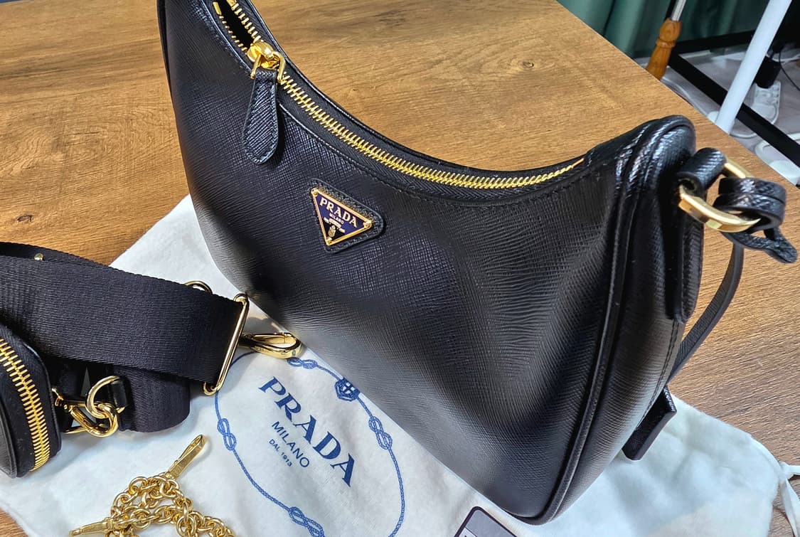 프라다 호보백 블랙 + 스트랩 파우치 체인 상품이미지2