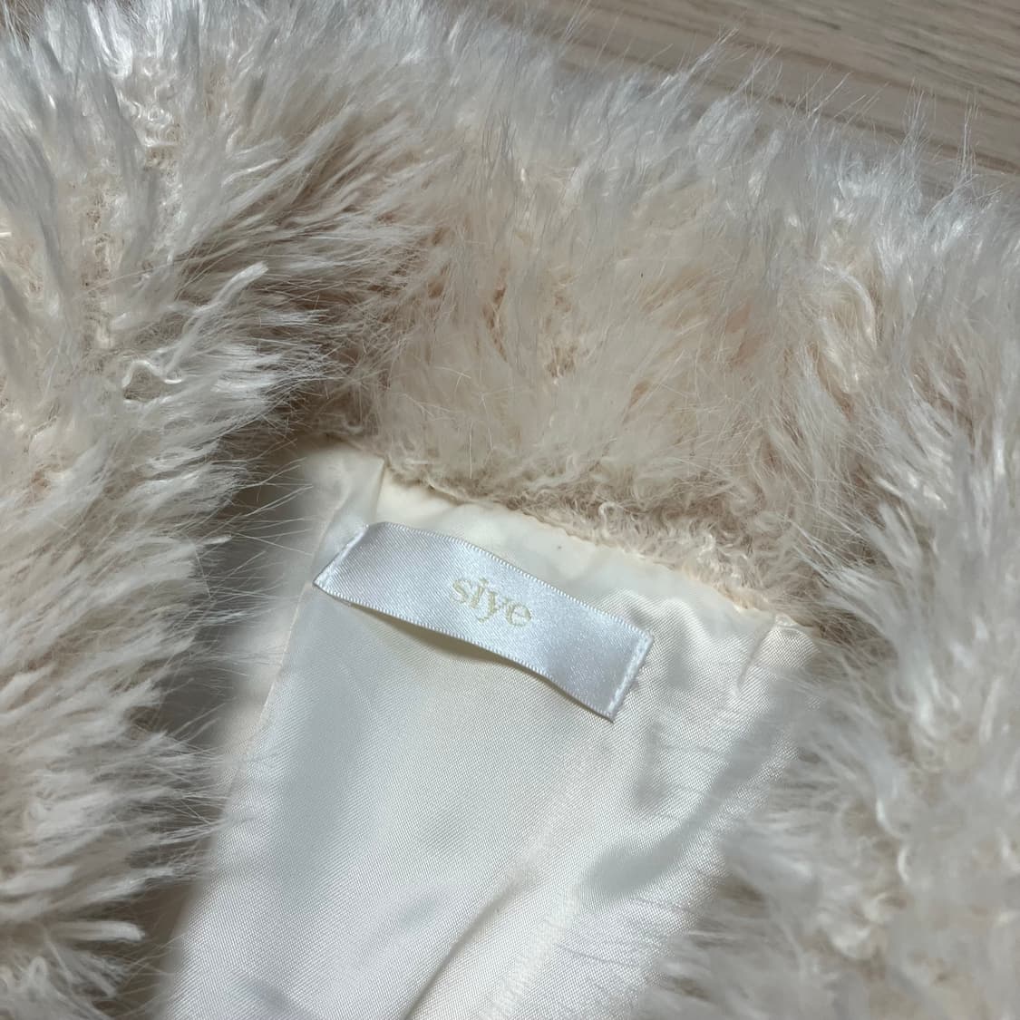 [siye] 시예 베이비 로얄 퍼 자켓 아이보리 상품이미지9