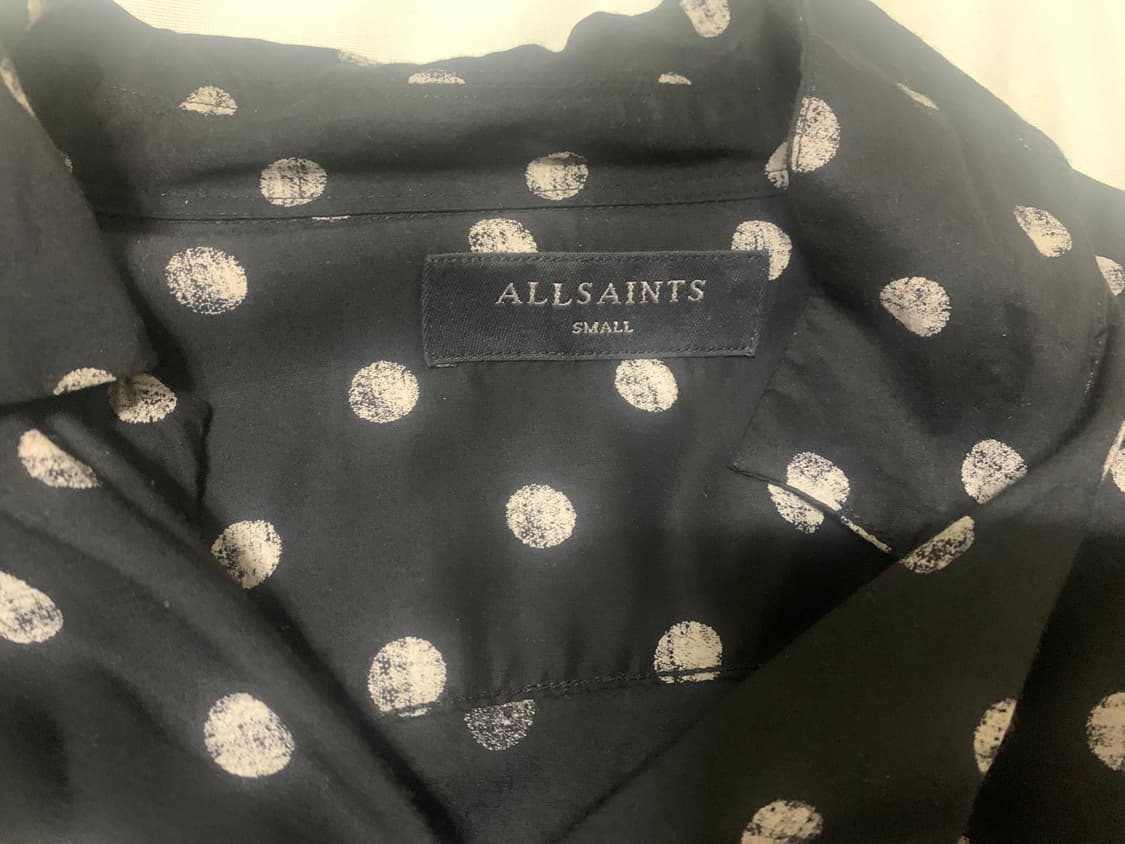 ALLSAINTS(올세인츠) 도트패턴  레이온 셔츠입니다.  상품이미지3
