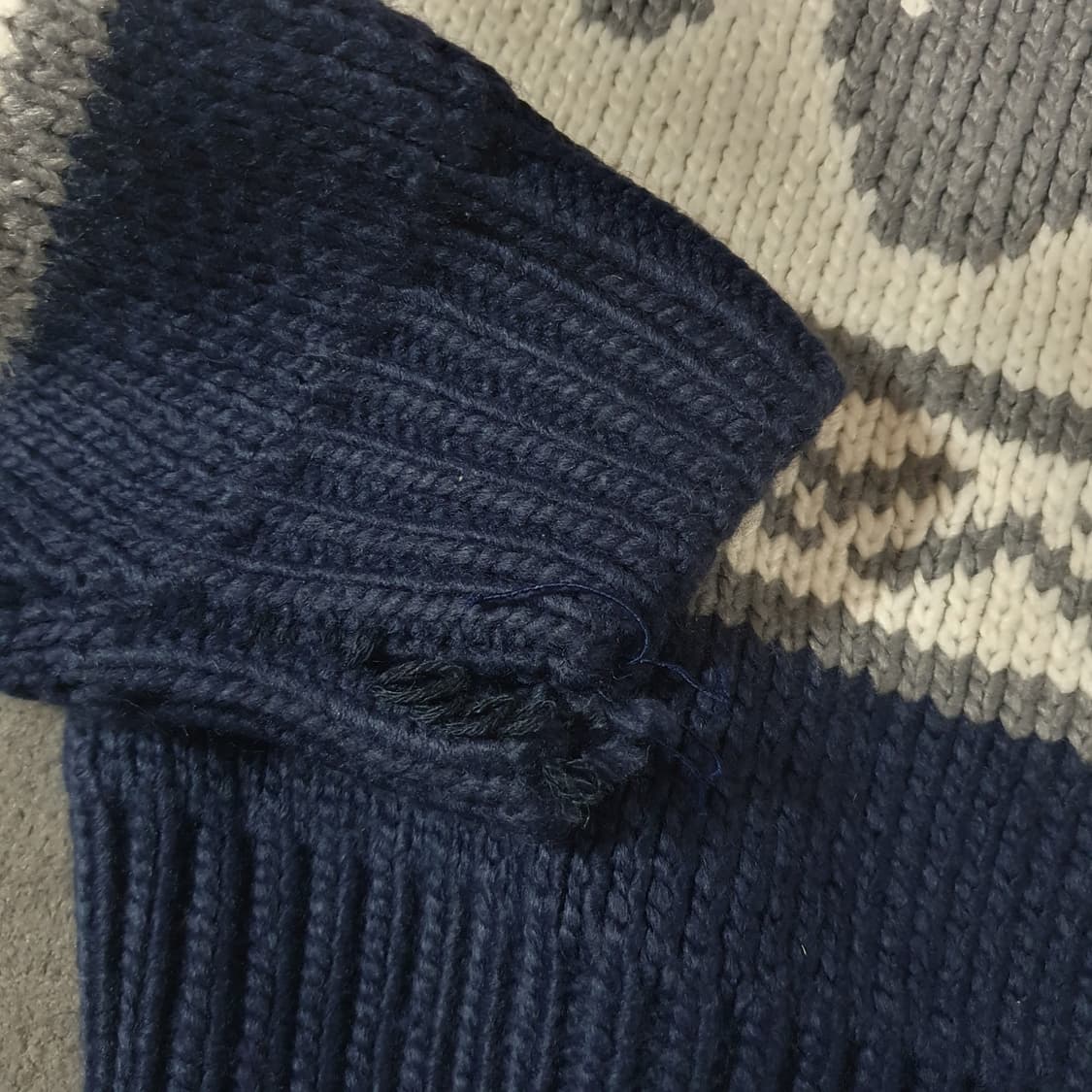 락케이크 플라워 코위찬 노르딕 가디건 네이비 상품이미지8