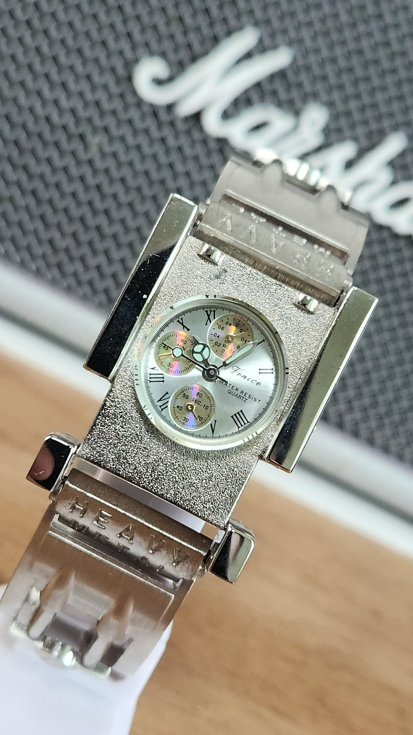 # 빈티지 레어 헤비메탈 복고풍 시계 급처 상품이미지3