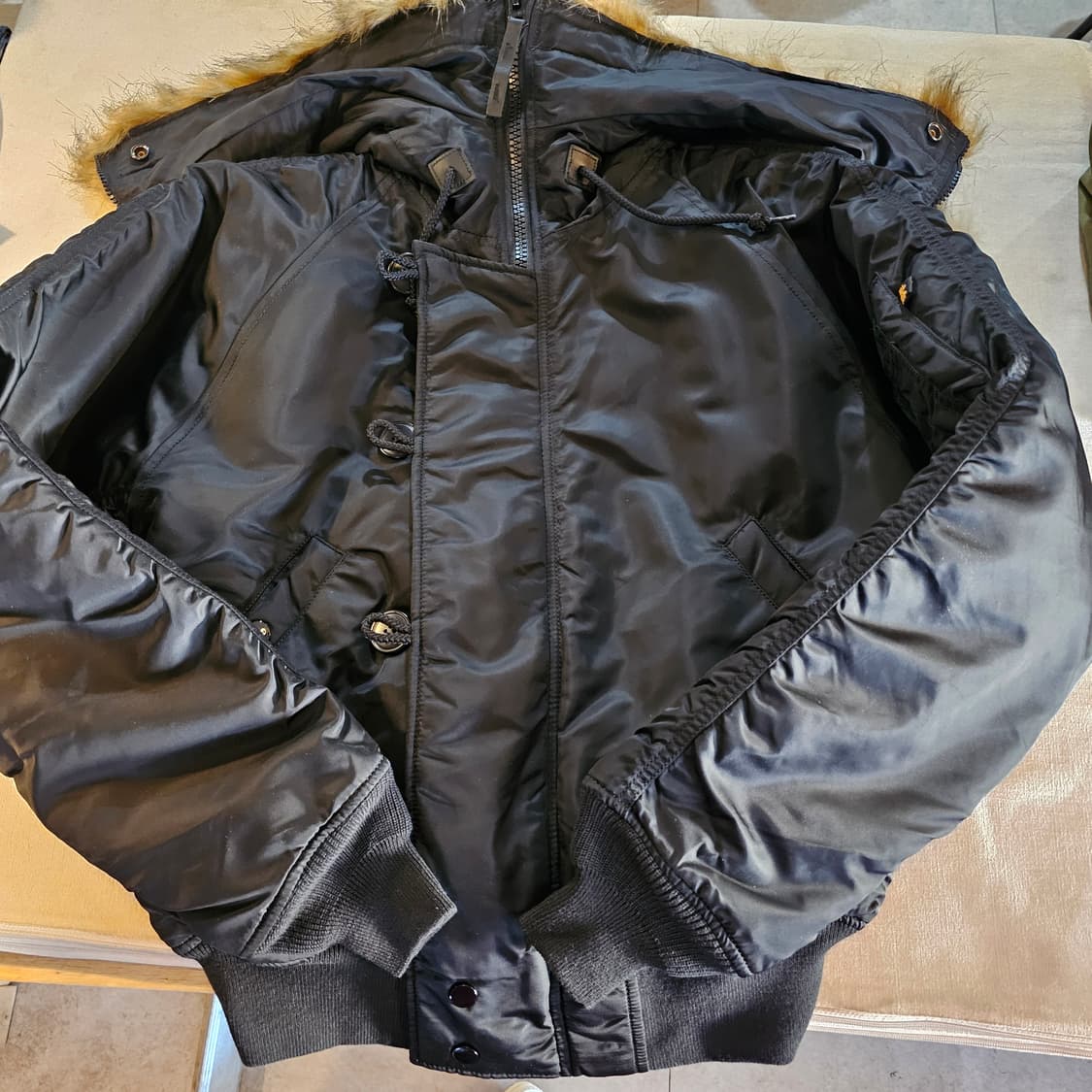 Xs 알파인더스트리 n2b 블랙 새상품급 상품이미지9