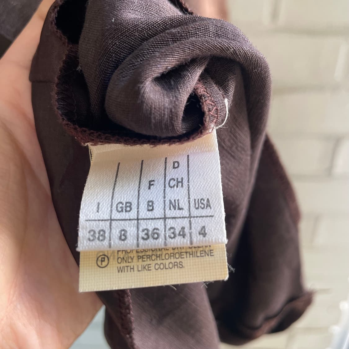 막스앤코 브라운 새틴 민소매 원피스 상품이미지5