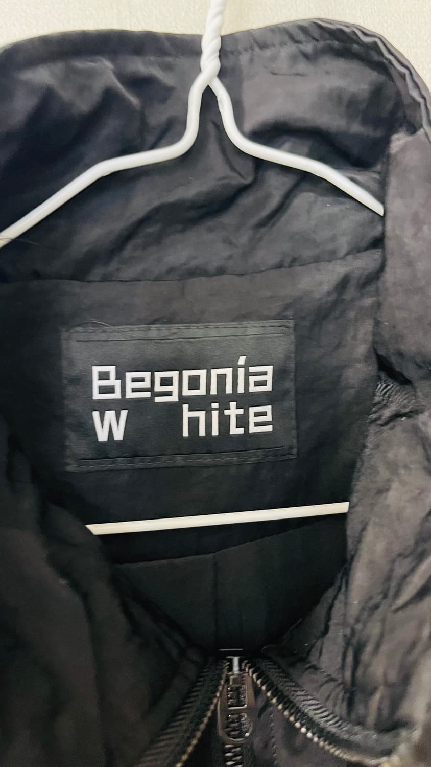 택달린새상품) 베고니아화이트 Begonia White 남성 블랙 트렌치  상품이미지4