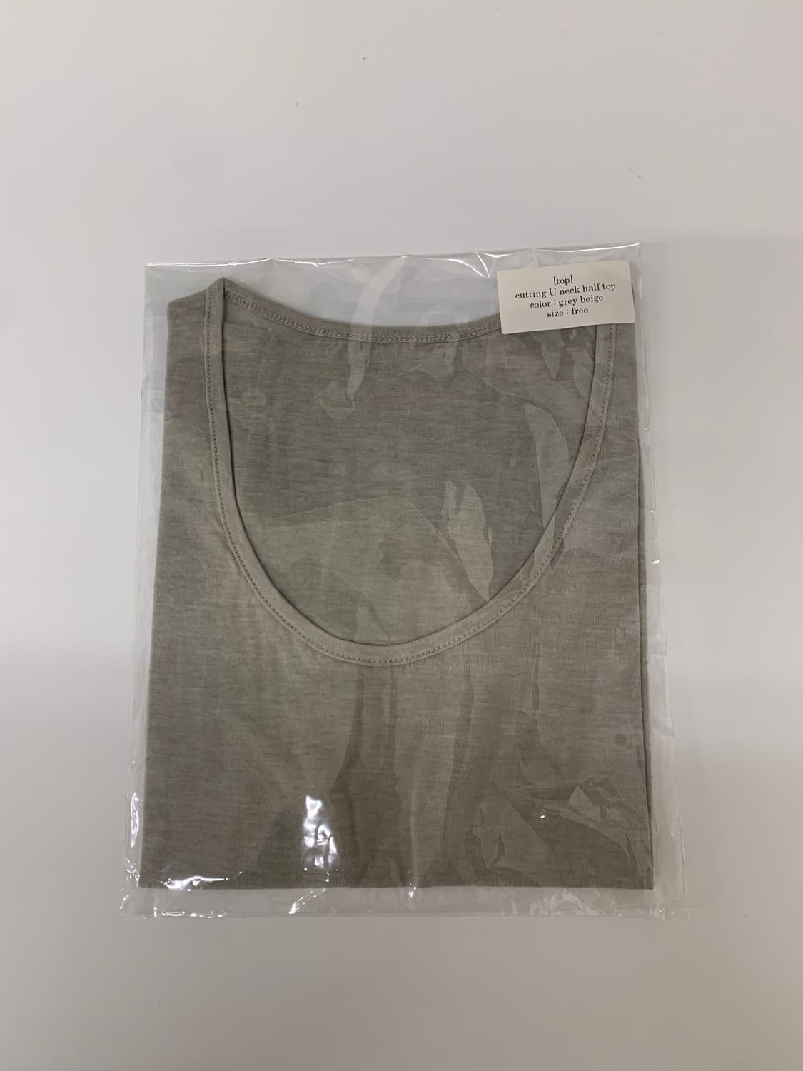 faerie cutting U neck half top beige 상품이미지5