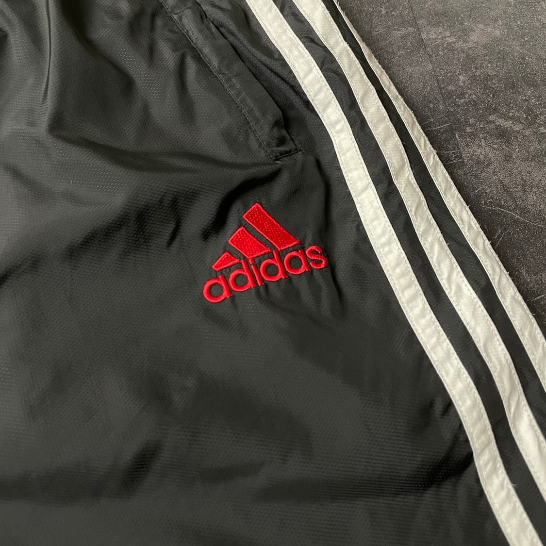 ADIDAS 00s 아디다스 빈티지 블랙 트랙팬츠 A00521 상품이미지3