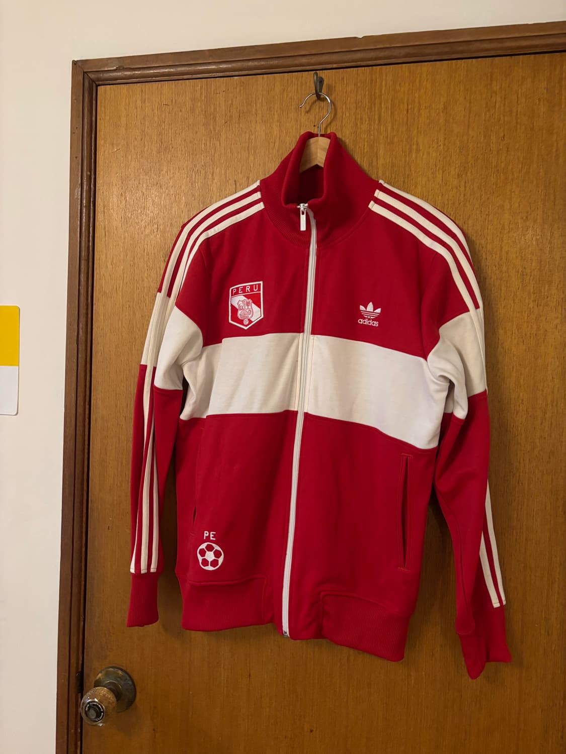 아디다스 페루 축구 국가대표팀 트랙탑 레드 상품이미지2