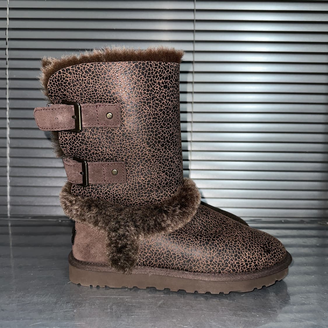 00s 어그 시어링 버클 부츠 상품이미지2