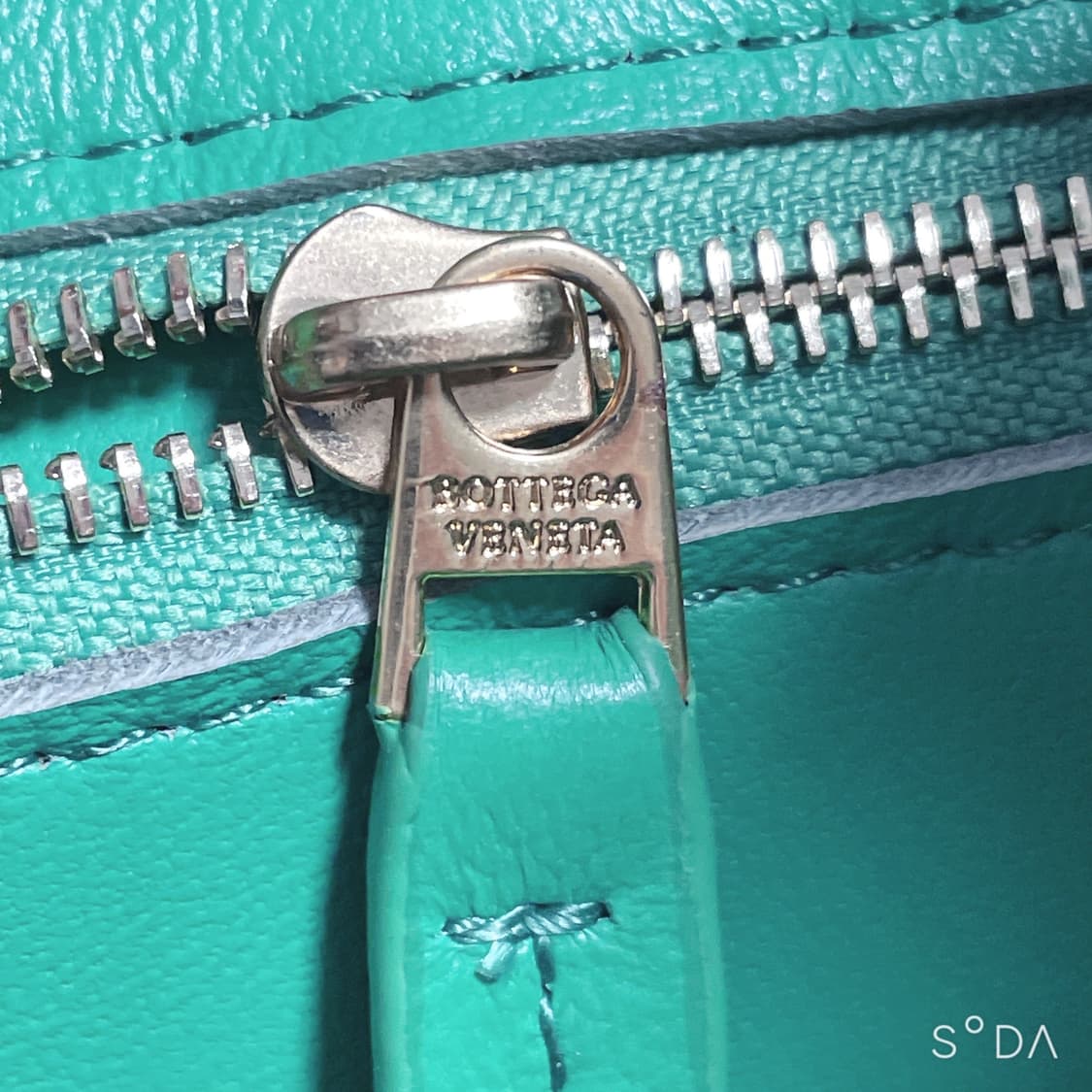 보테가베네타 카세트백 그린 상품이미지4