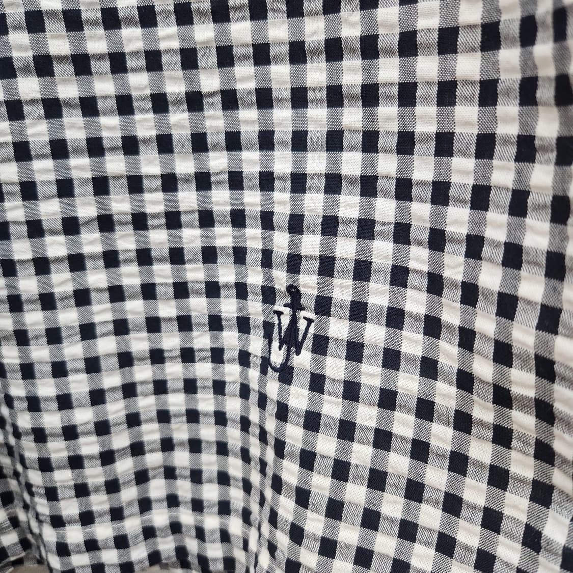 유니클로 x JW앤더슨 원포켓 체크 시어서커 반팔셔츠 L(XL) 상품이미지4