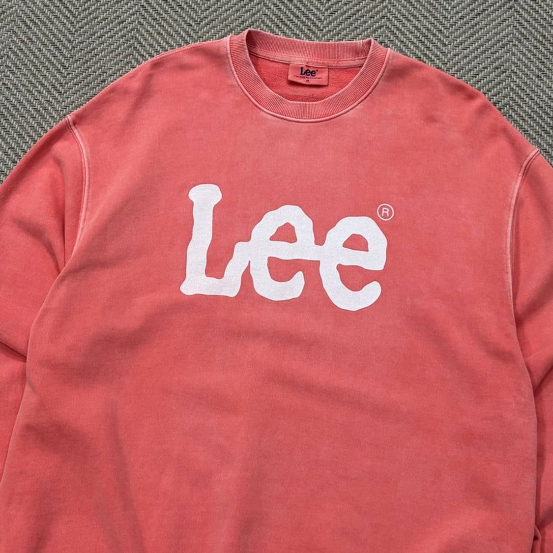 lee 피그먼트 로고 맨투맨 v2237 상품이미지3