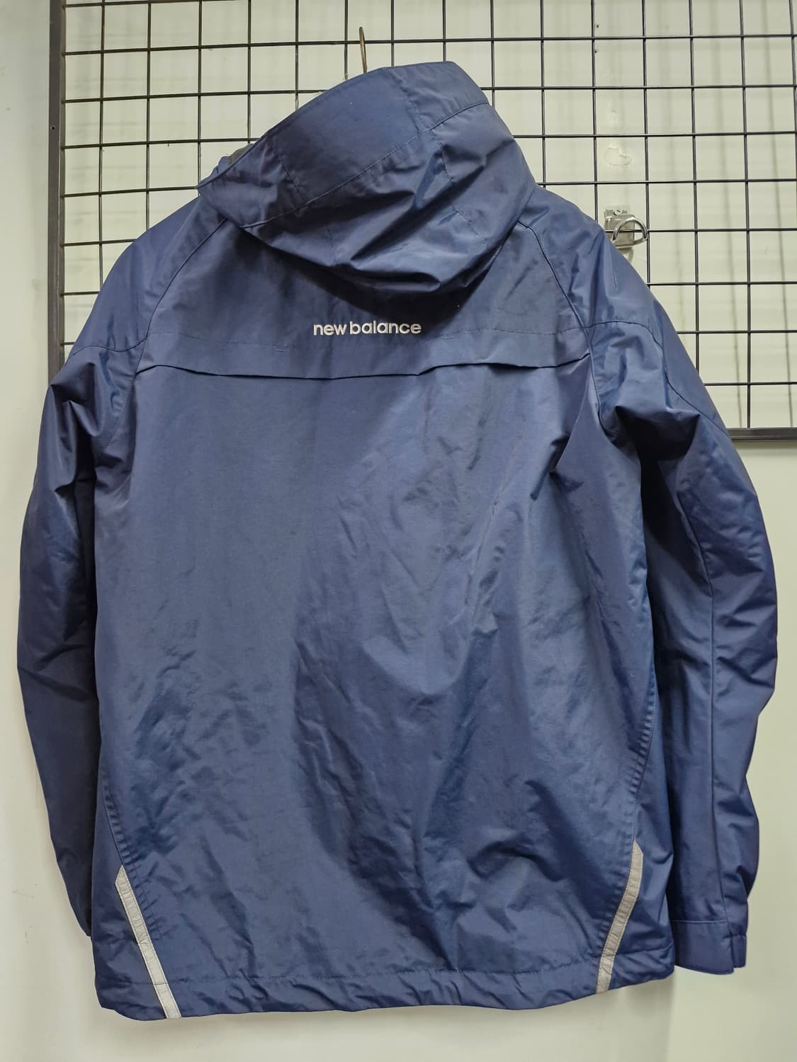 100L 뉴발란스 클래식 후드 바람막이 자켓 네이비 상품이미지6