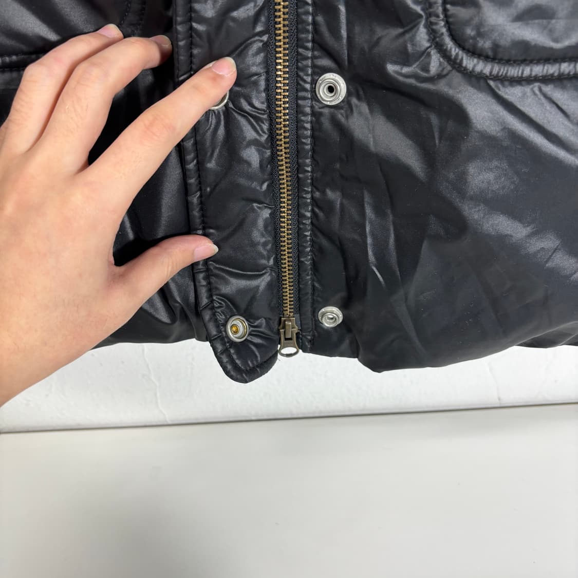 우먼M 리바이스 블랙 하이넥 투웨이 덕다운 롱패딩 상품이미지3