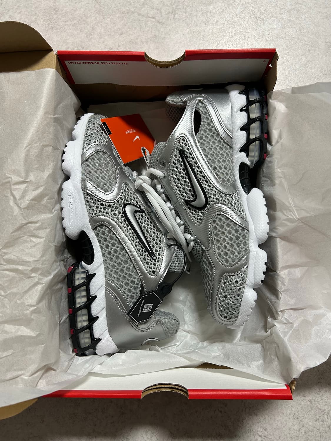 [260] 나이키 에어 줌 스피리돈 케이지2 메탈릭 실버 상품이미지2