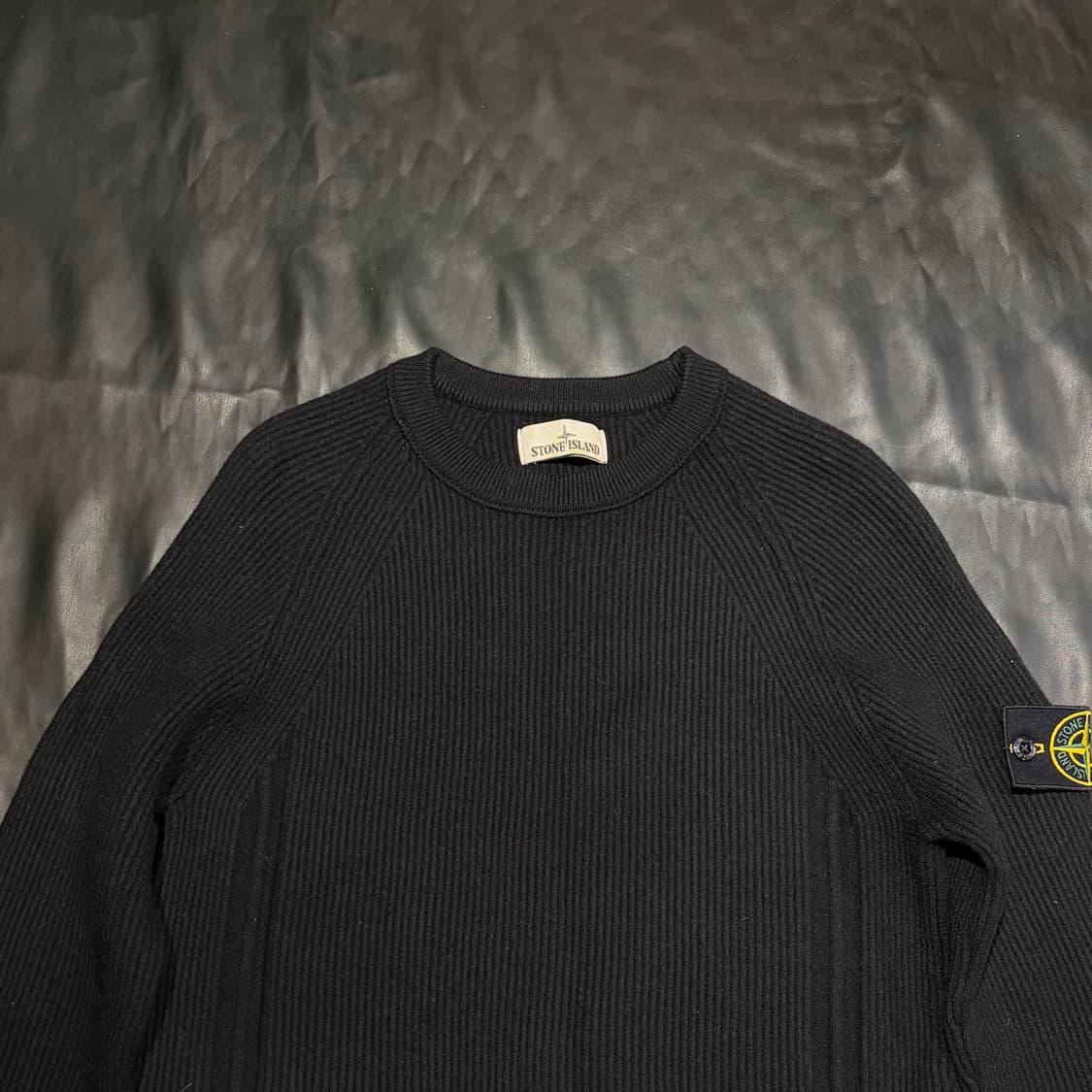 스톤아일랜드 와펜 패치 니트 상품이미지3