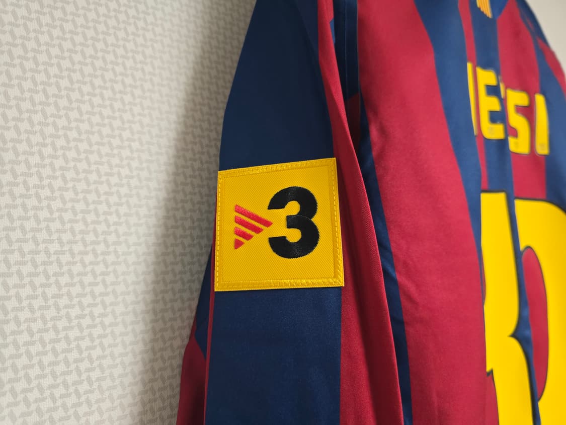 04-05 바르셀로나 홈 유니폼 리오넬 메시 상품이미지3