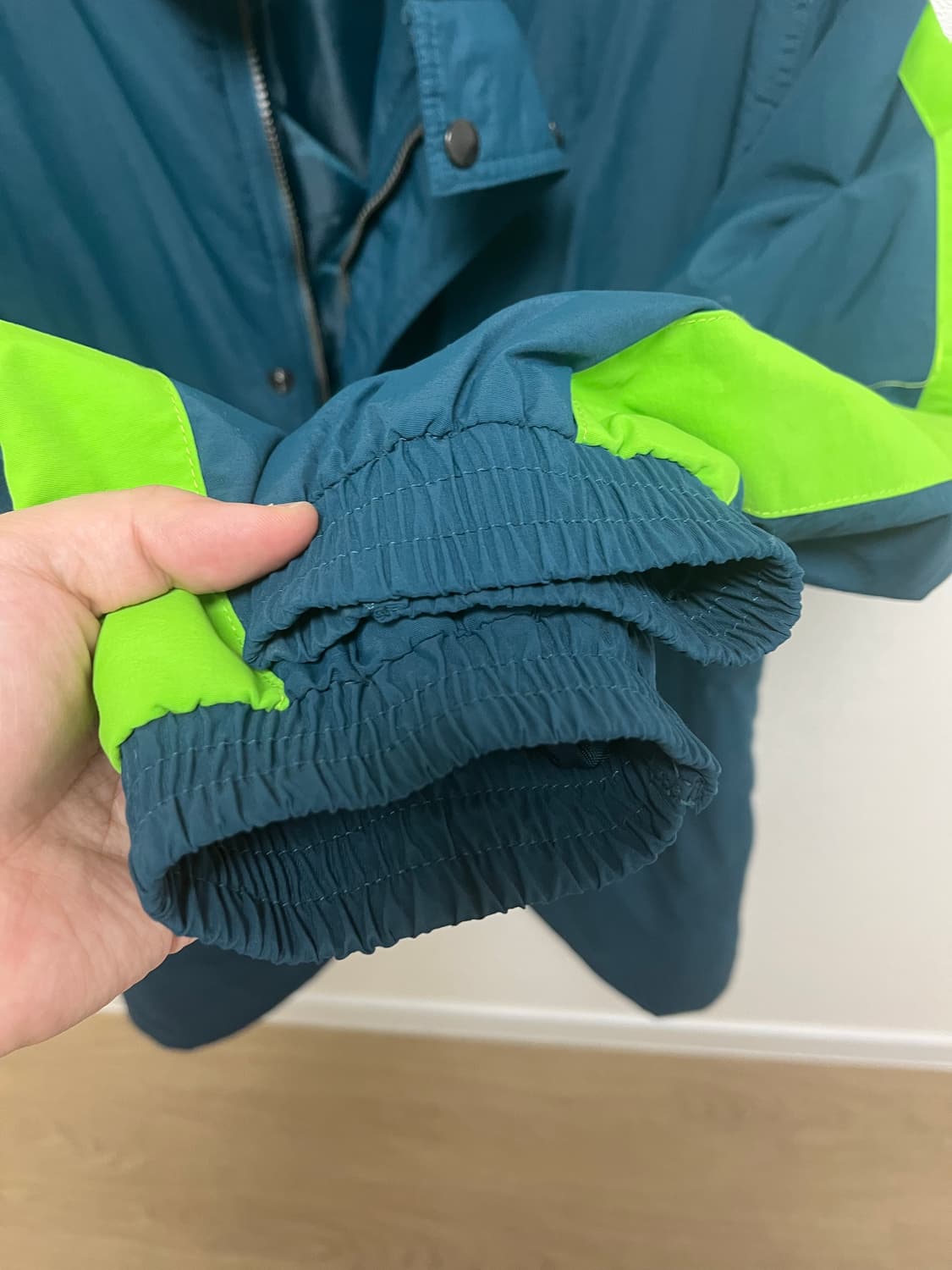 슈프림 백로고 스타디움 파카 상품이미지9