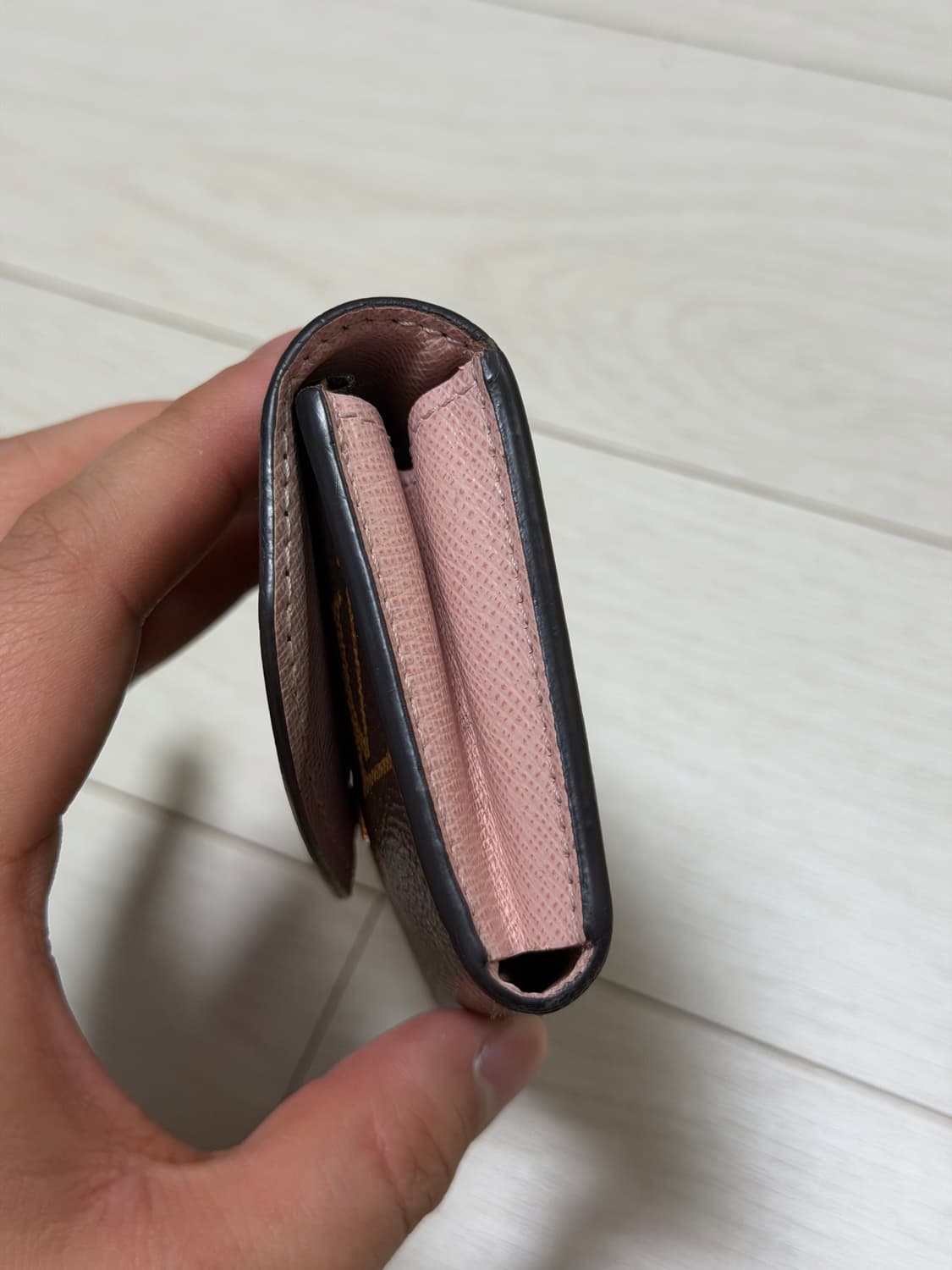 루이비통 로잘리 코인퍼스 카드지갑 핑크 상품이미지8