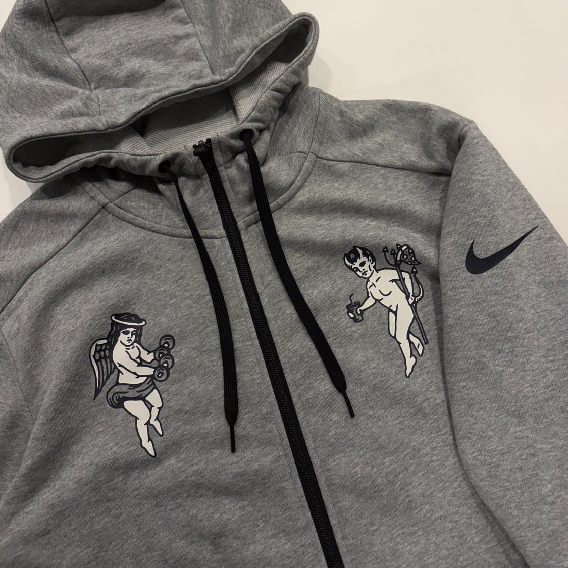 [L] 나이키 데빌 데몬 그레이 후드집업 프린팅 B353 상품이미지3