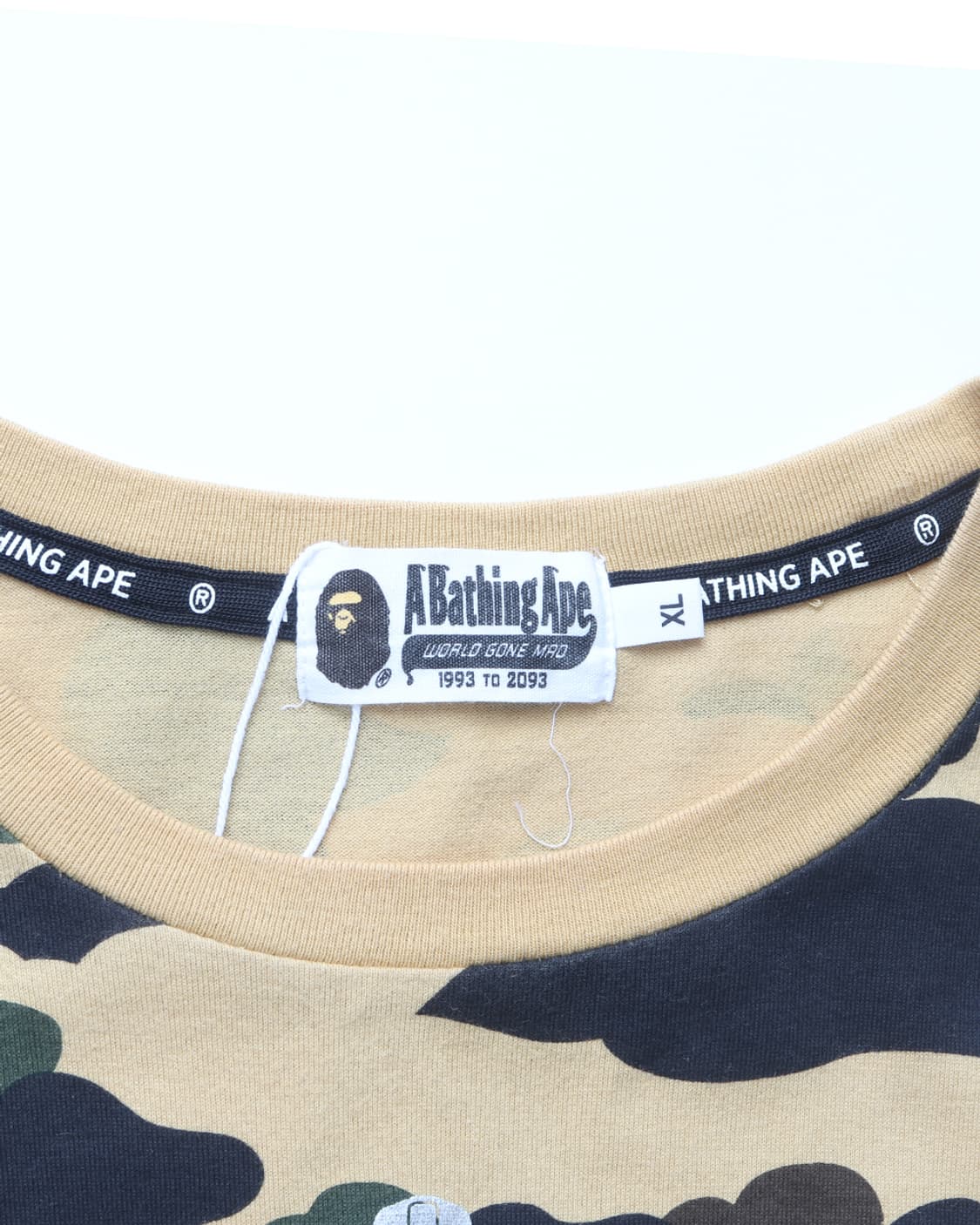 A BATHING APE 1st Camo Shark T-shirt 상품이미지7