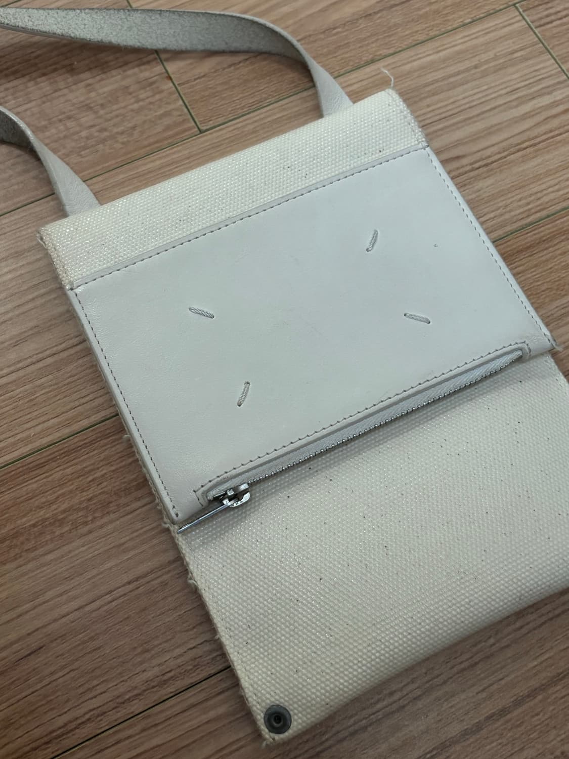 메종 마르지엘라 스티치 믹스 랜야드 미니 크로스백 상품이미지1