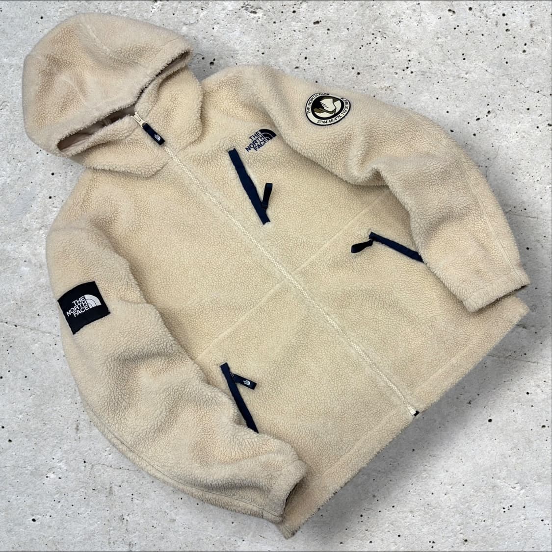 [L] 노스페이스 화이트라벨 리모 후리스 후드집업 베이지 D835 상품이미지1