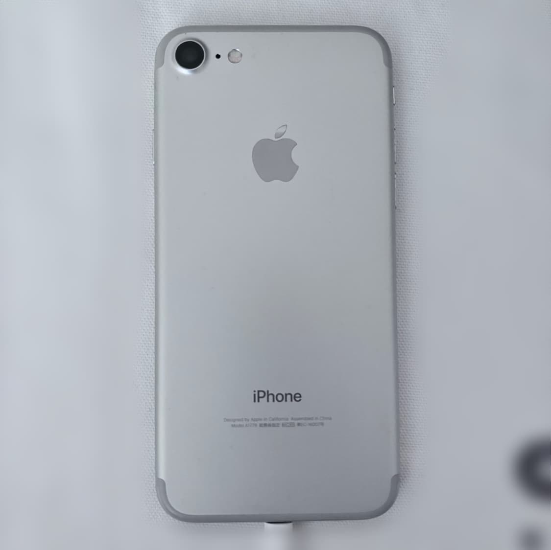 아이폰 7 실버 128기가 배터리 100 상품이미지2