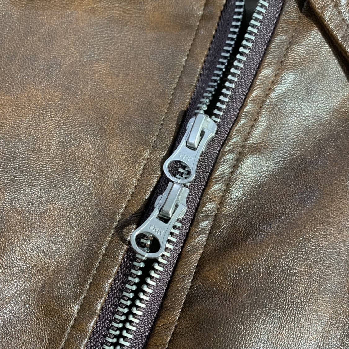 Aeae 페이크 레더 가죽 자켓  상품이미지3