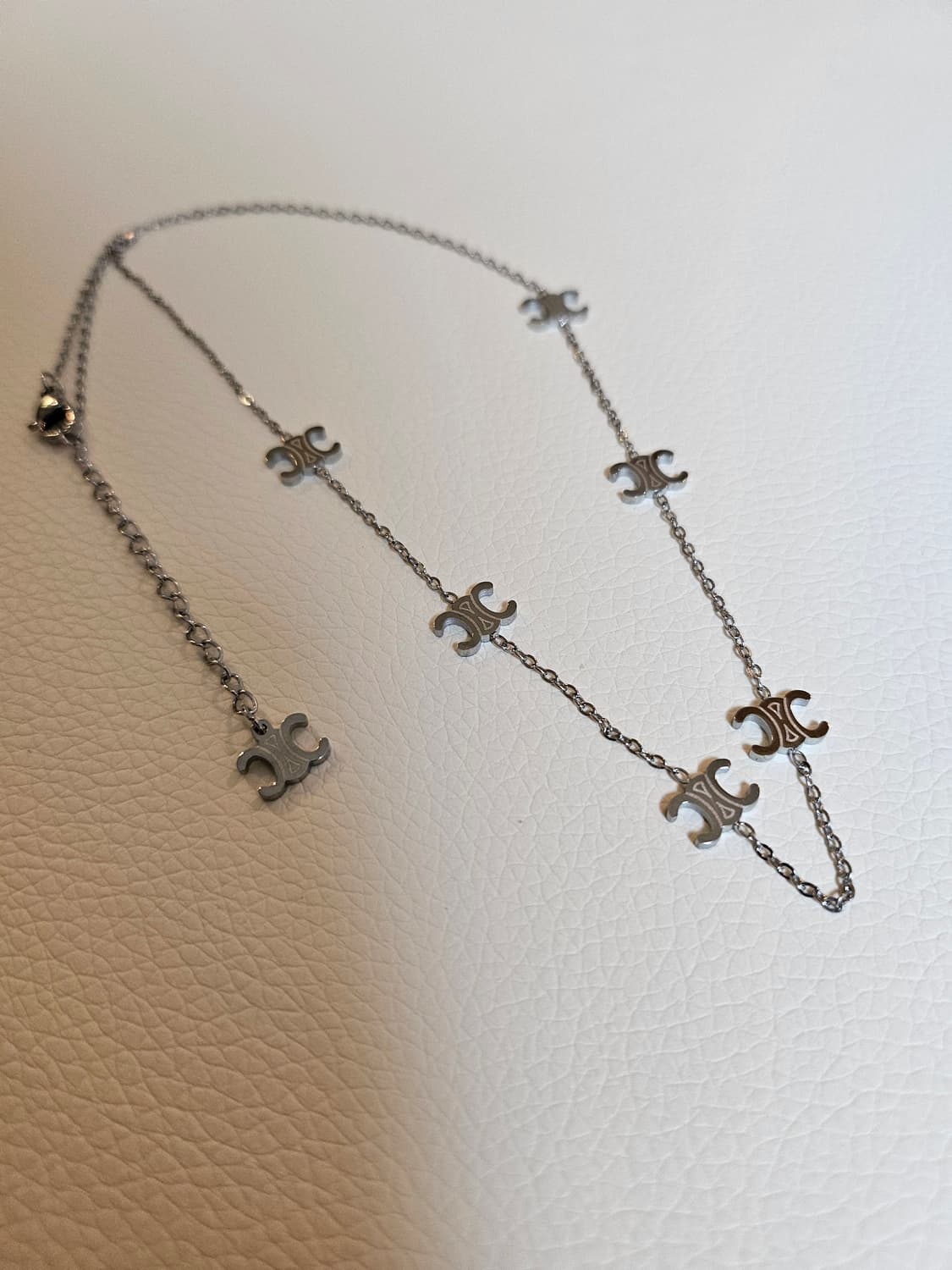 셀린느 업사이클링 은장 목걸이 상품이미지1